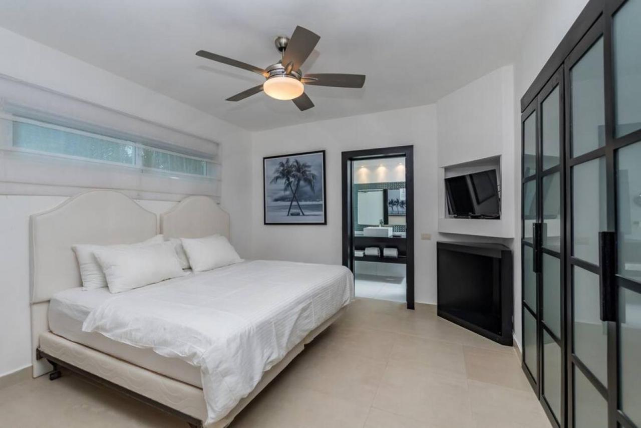 Villa Pandora Beach Front Villa With Chef Game Room Pool Punta Cana Bagian luar foto