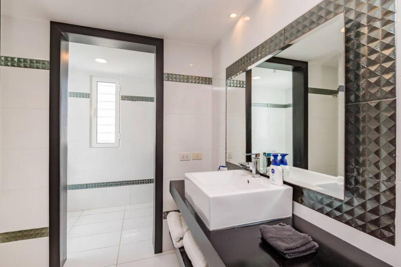 Villa Pandora Beach Front Villa With Chef Game Room Pool Punta Cana Bagian luar foto